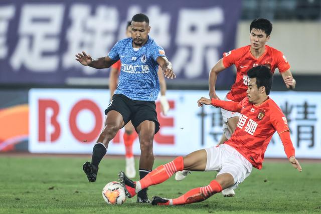切尔西在后防线砸了1.8亿仍无效果 最近6场每场丢球