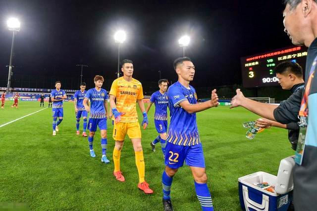国王4人20+大胜马刺 步行者力克公牛止4连败