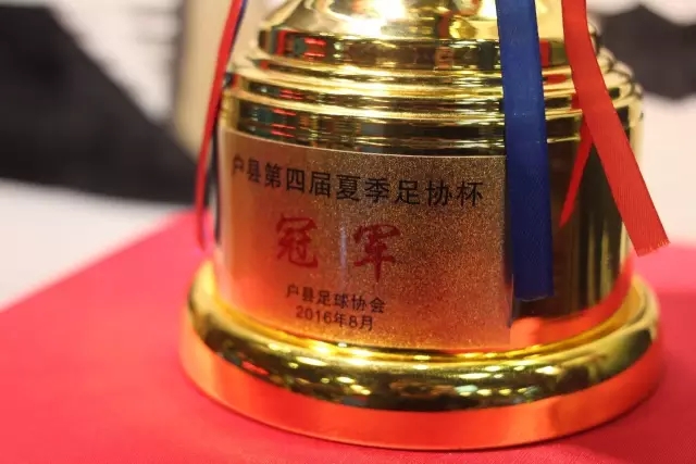 意甲-卢卡库连续3场破门 罗马1-1战平都灵